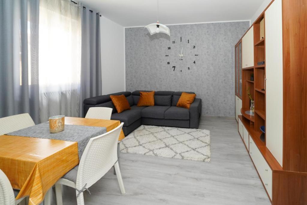 Ferienwohnung My Viktory Novara Exterior foto